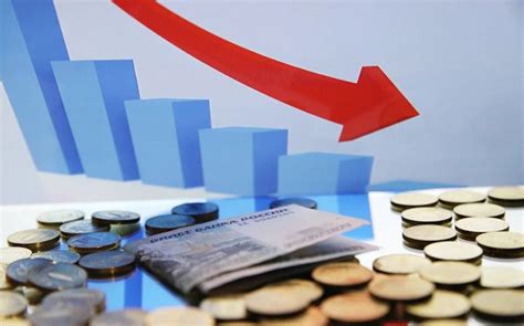 Дефицит бюджета РФ: причины возникновения и последствия для граждан