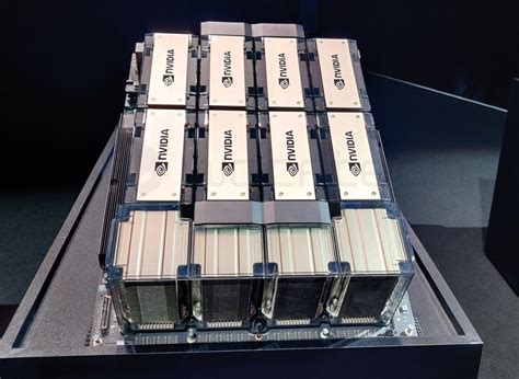 Nvidia может свернуть финансирование OpenAI — что стоит за заявлением главы компании