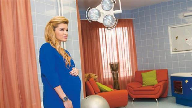 Ксения Бородина не скрывает в Инстаграм, что беременна